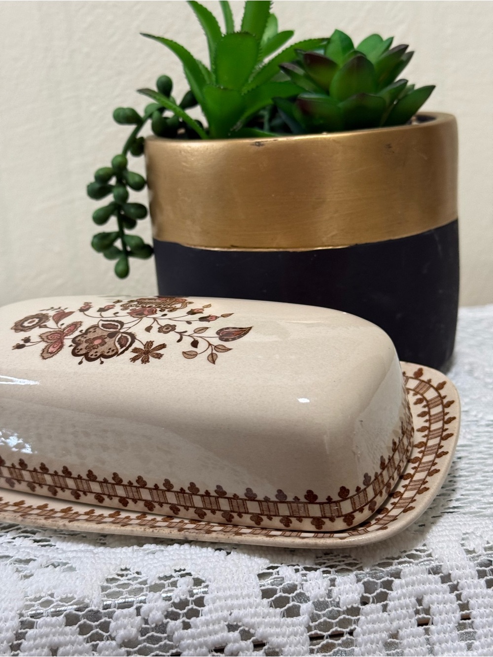 Jamestown Johnson Bros Old Granite Staffordshire Ironstone Butter Dish England